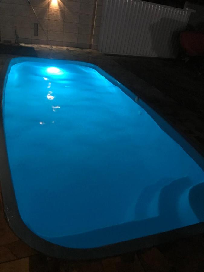Casa Nova Com Piscina Proxima A Praia E Menos De 3Km Do Centro De Ubatuba Extérieur photo